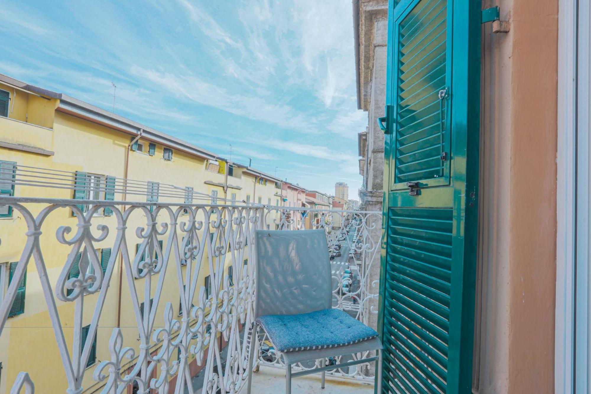 & Chic La Spezia